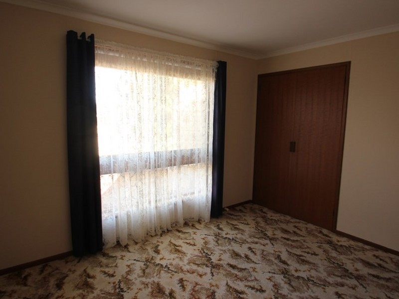 6 Olive Place, Moonta Bay SA 5558