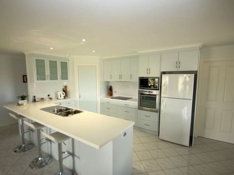 31 Harrys Point Road, Port Hughes SA 5558