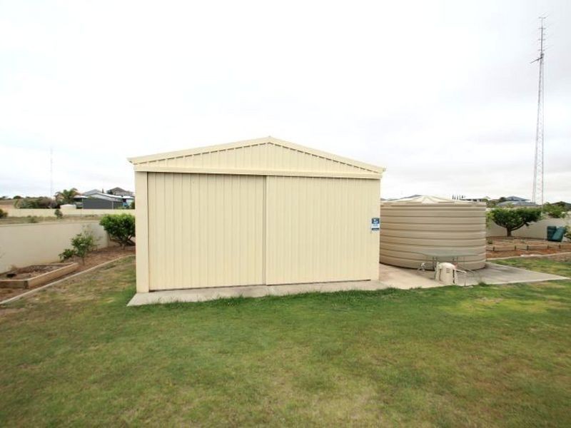 31 Harrys Point Road, Port Hughes SA 5558