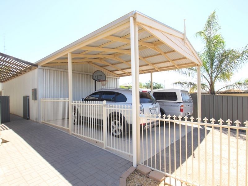 5 Chapple Street, Moonta Bay SA 5558