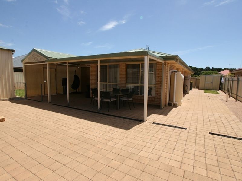 18 John Olsen Drive, Kadina SA 5554