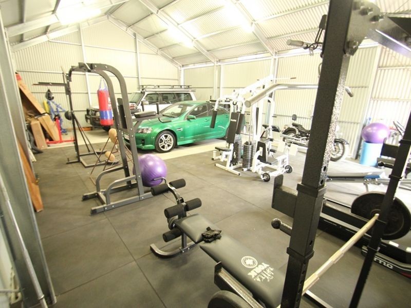 33 Lloyd Street, Moonta Mines SA 5558