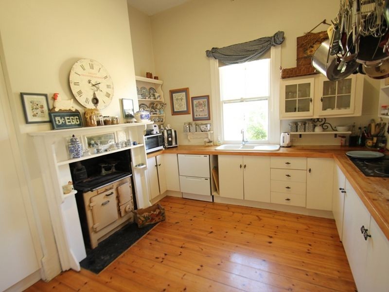 21 Robert Street, Moonta SA 5558