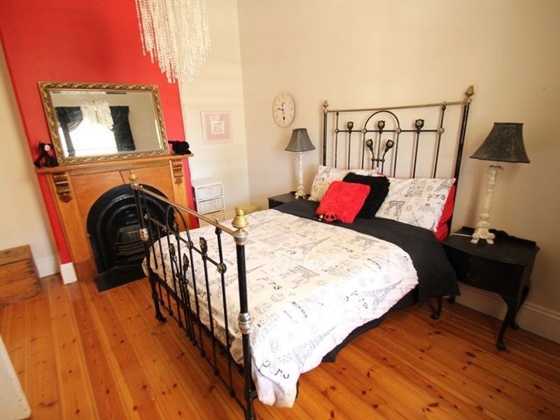 21 Robert Street, Moonta SA 5558