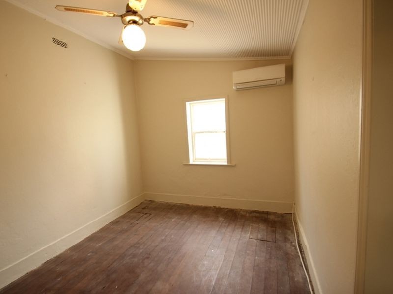 63 Robert Street, Moonta SA 5558