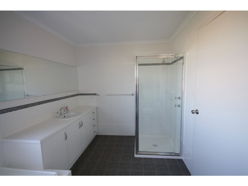 4 Farell Road, North Beach SA 5556