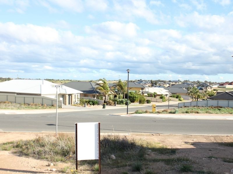 20 Keen Street, Moonta Bay SA 5558