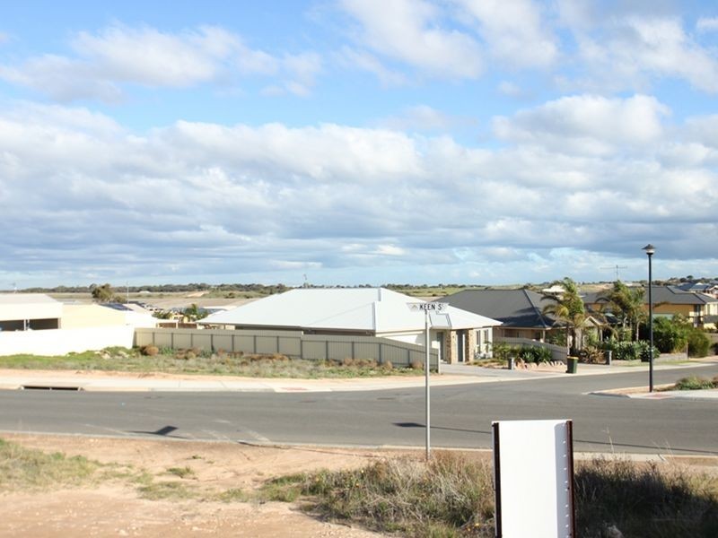 20 Keen Street, Moonta Bay SA 5558