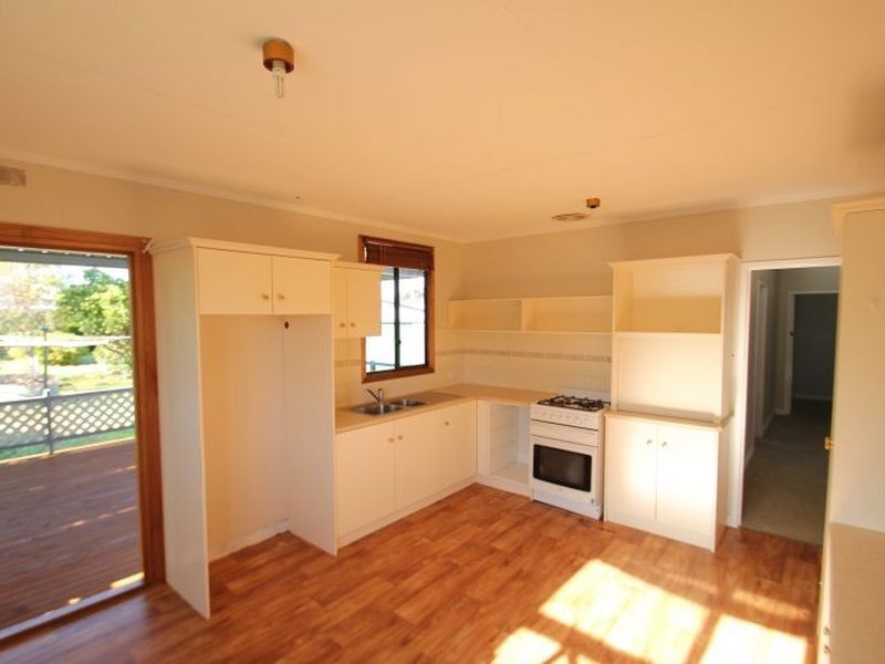 6 Parara Avenue, Maitland SA 5573