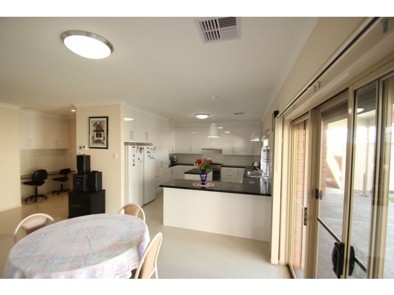 2 Hague Court, Moonta Bay SA 5558