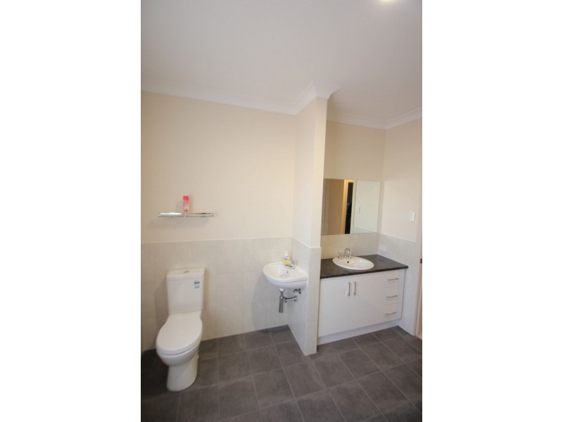 2 Hague Court, Moonta Bay SA 5558