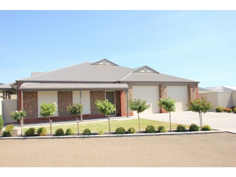 2 Hague Court, Moonta Bay SA 5558