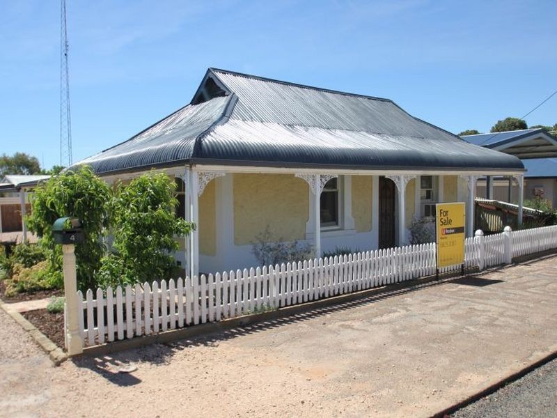 4 Henry Street, Moonta SA 5558
