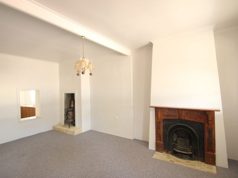 4 Henry Street, Moonta SA 5558