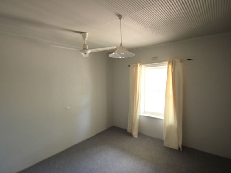 4 Henry Street, Moonta SA 5558