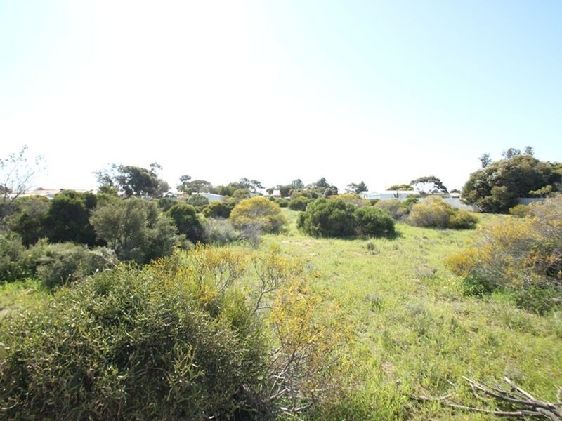 19 Moonta Road, Moonta Bay SA 5558