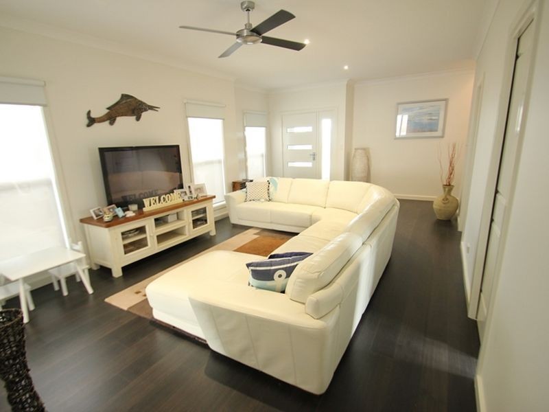 6 Worrall Street, Moonta Bay SA 5558