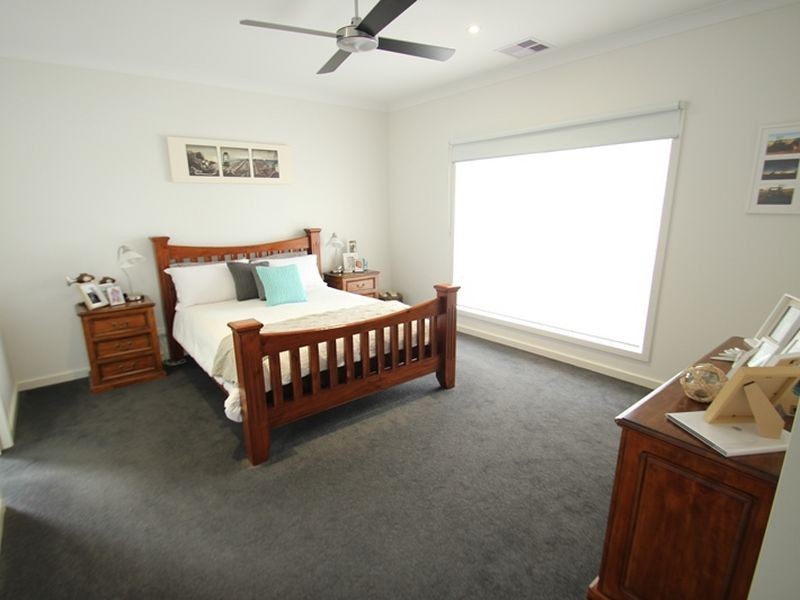 6 Worrall Street, Moonta Bay SA 5558