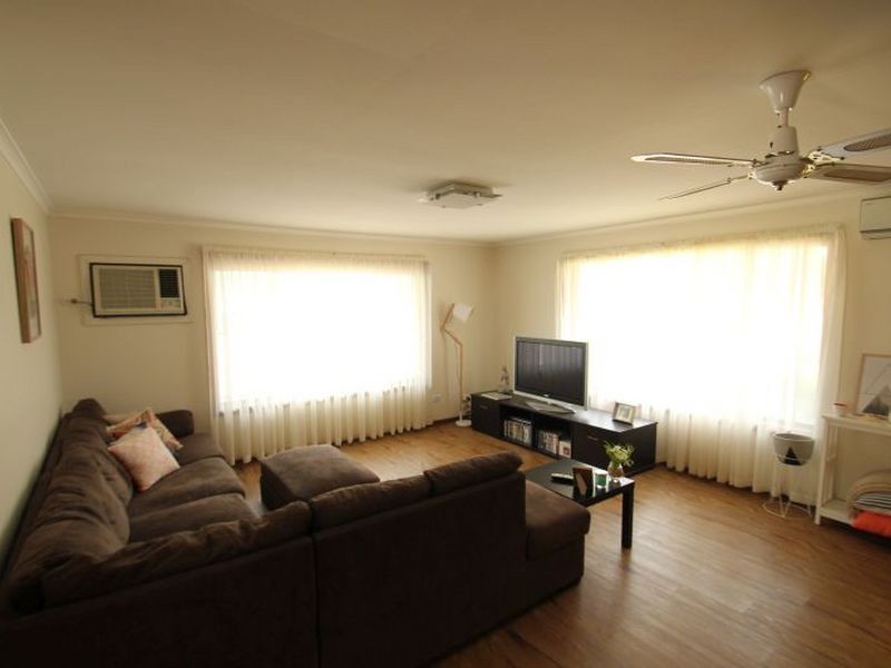 100 Bay Road, Moonta Bay SA 5558