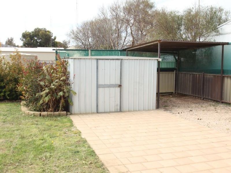 100 Bay Road, Moonta Bay SA 5558