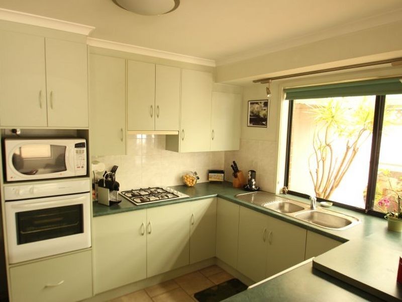 12 Clayton Street, Moonta Bay SA 5558