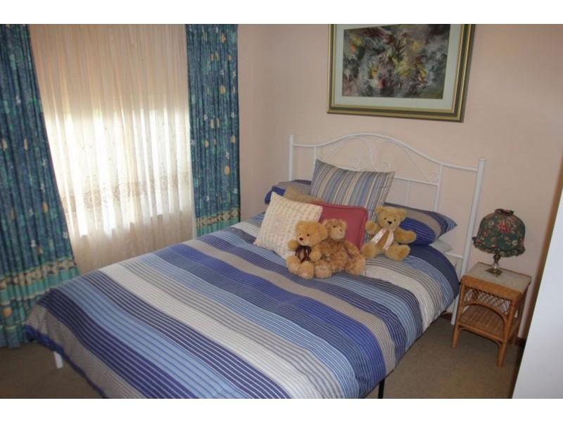 132 Bay Road, Moonta Bay SA 5558