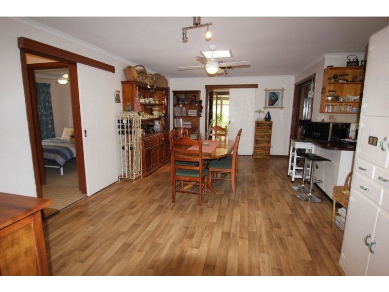 132 Bay Road, Moonta Bay SA 5558