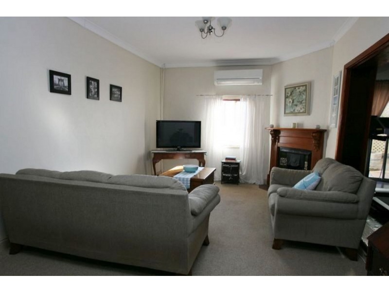 11 West Terrace, Kadina SA 5554