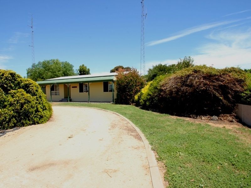 80 Narangga Terrace, Moonta Bay SA 5558