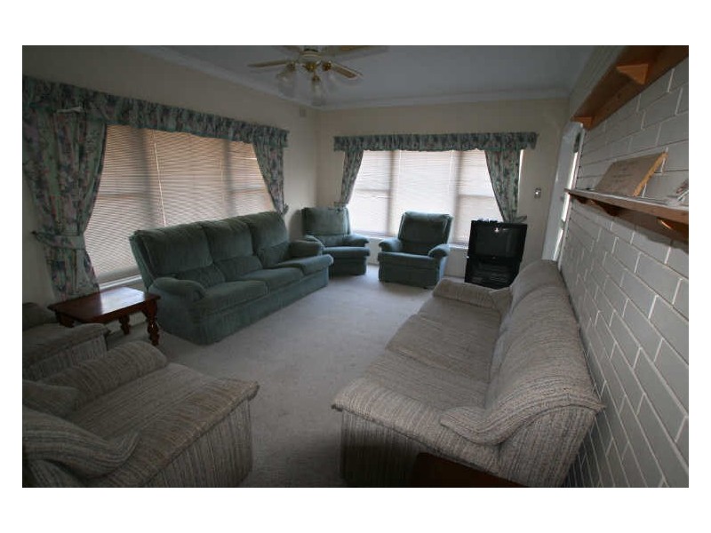 2 Dowling Drive, Port Hughes SA 5558