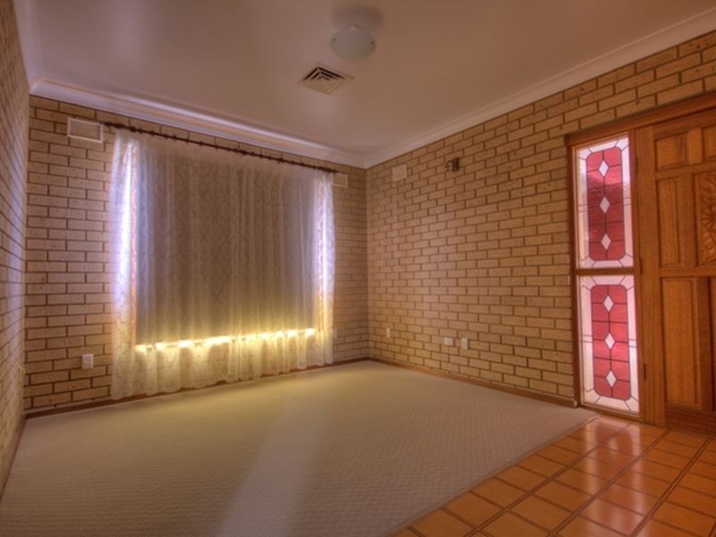 9 Ireland Street, Wallaroo SA 5556