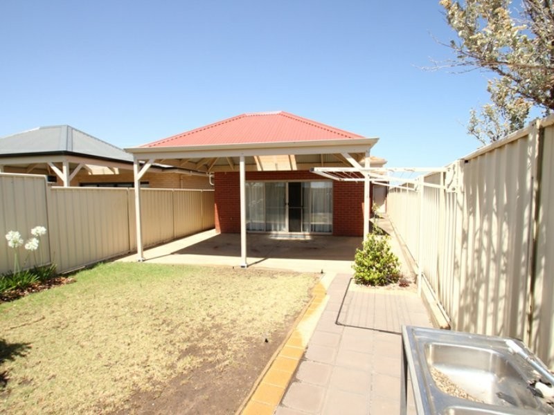 13a Pommern Way, Wallaroo SA 5556