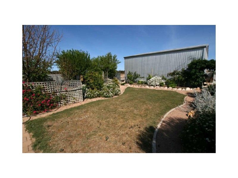 7 Calstock Street, Moonta Bay SA 5558