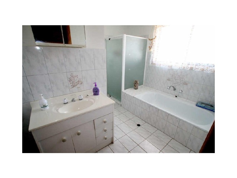 7 Calstock Street, Moonta Bay SA 5558