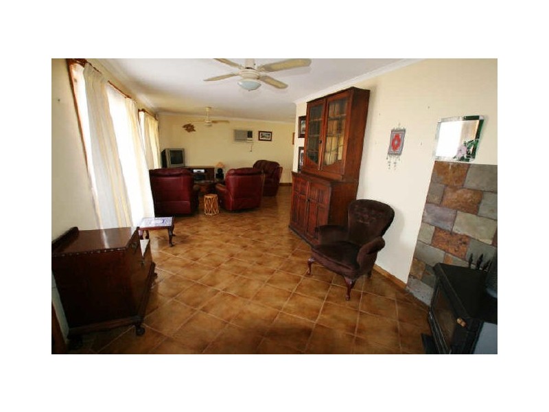 7 Calstock Street, Moonta Bay SA 5558