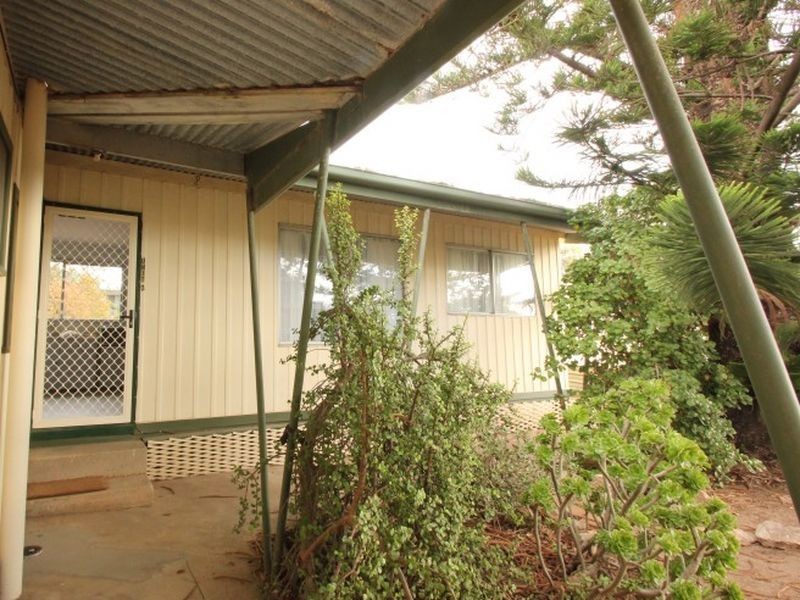 Unit 2, 34 Randolph Street, Port Hughes SA 5558