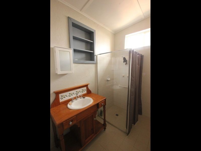 2 Elizabeth Street, Wallaroo SA 5556