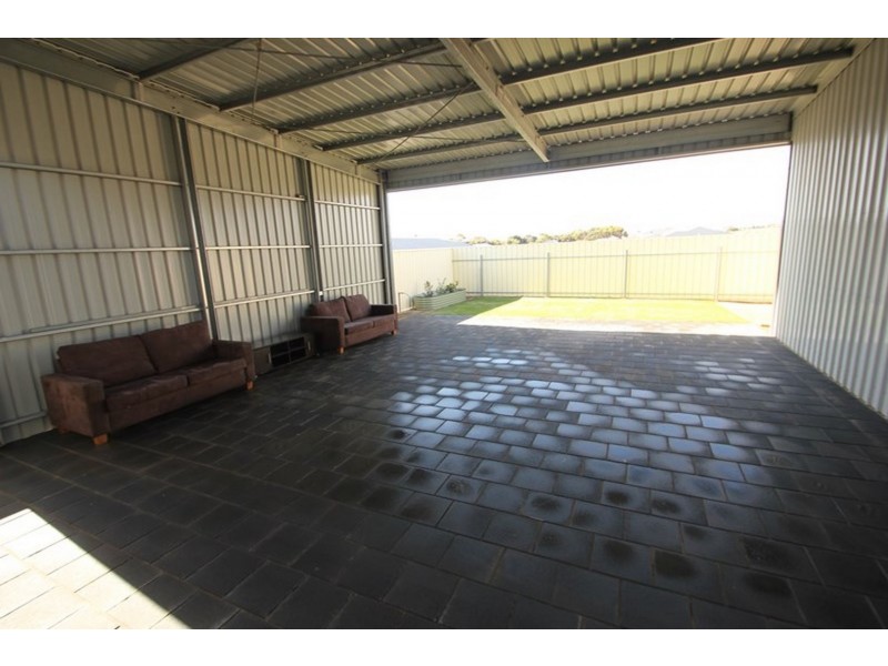 36 Gill Street, Moonta Bay SA 5558