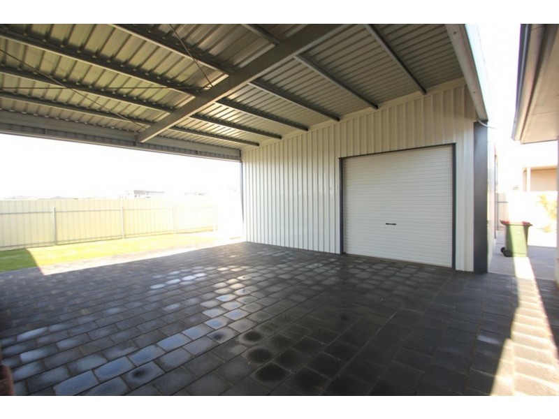 36 Gill Street, Moonta Bay SA 5558