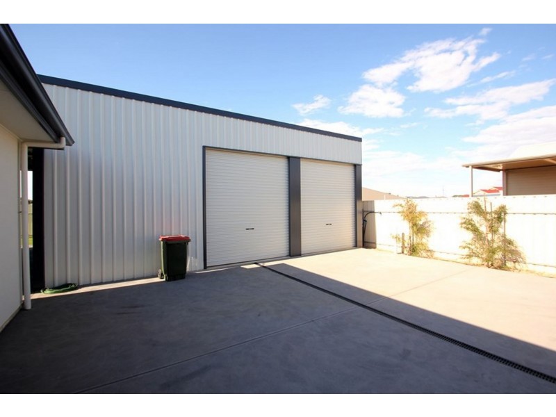 36 Gill Street, Moonta Bay SA 5558