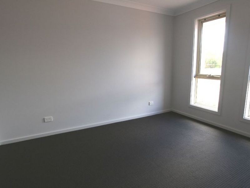 1 Number 2 Lane, Kadina SA 5554