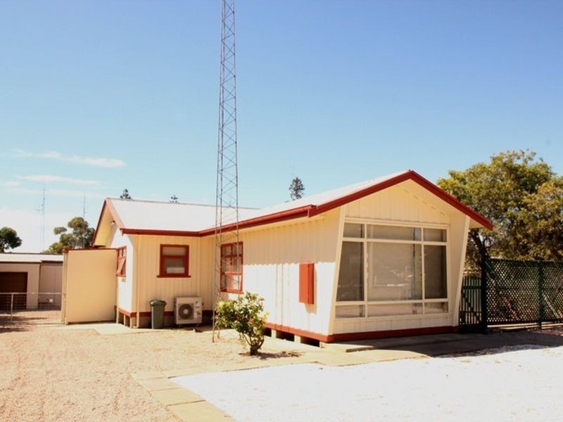25 Hughes Street, Wallaroo SA 5556
