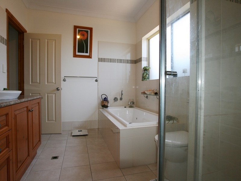 55 Charles Terrace, Wallaroo SA 5556