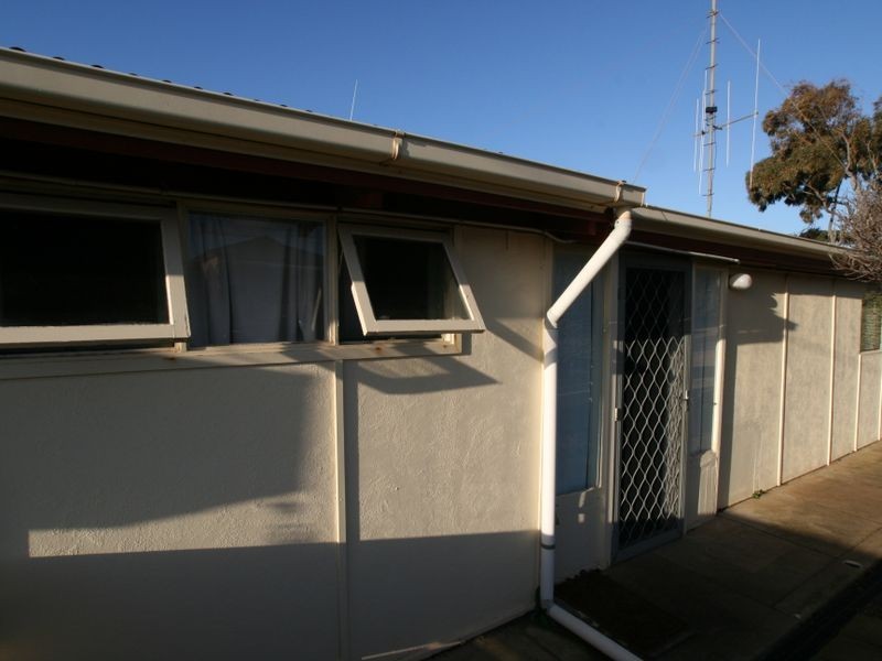 2/13 Gulf Street, Moonta Bay SA 5558