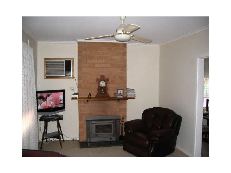 85 Caroline Street, Moonta SA 5558