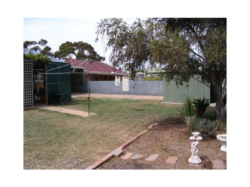 85 Caroline Street, Moonta SA 5558