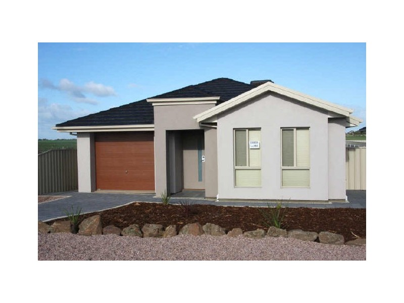 2a Clarke Street, Wallaroo SA 5556