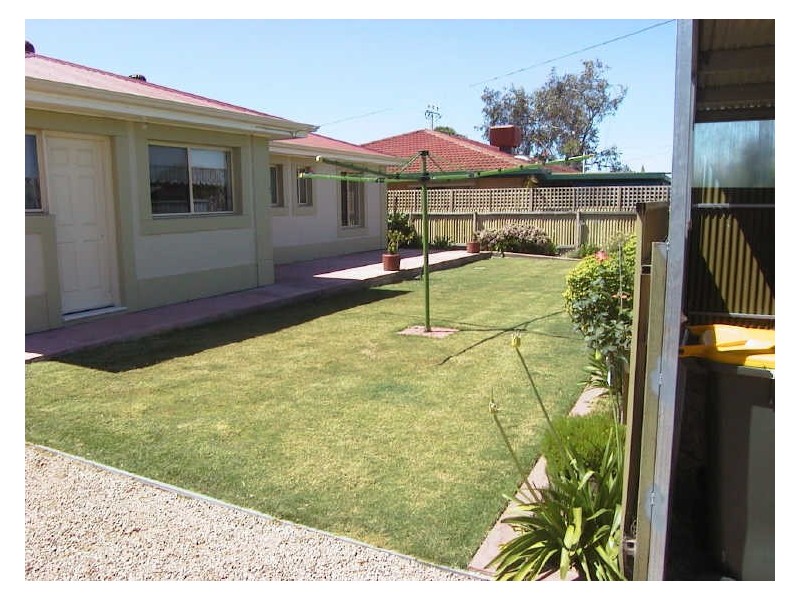 17 First Street, North Moonta SA 5558