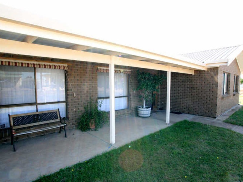 7 Calstock Street, Moonta Bay SA 5558