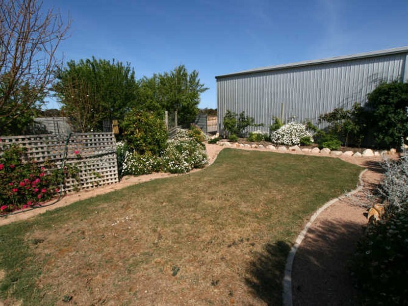7 Calstock Street, Moonta Bay SA 5558